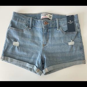 Abercrombie Kids Light Wash Shortie Short
